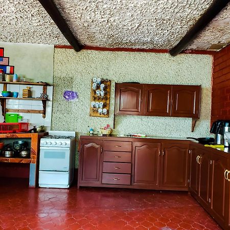 Huaraz Colonial Hostel Εξωτερικό φωτογραφία