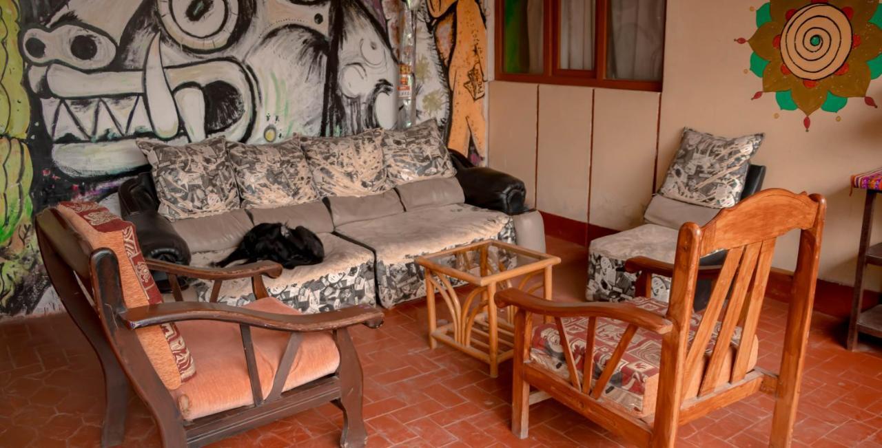 Huaraz Colonial Hostel Εξωτερικό φωτογραφία